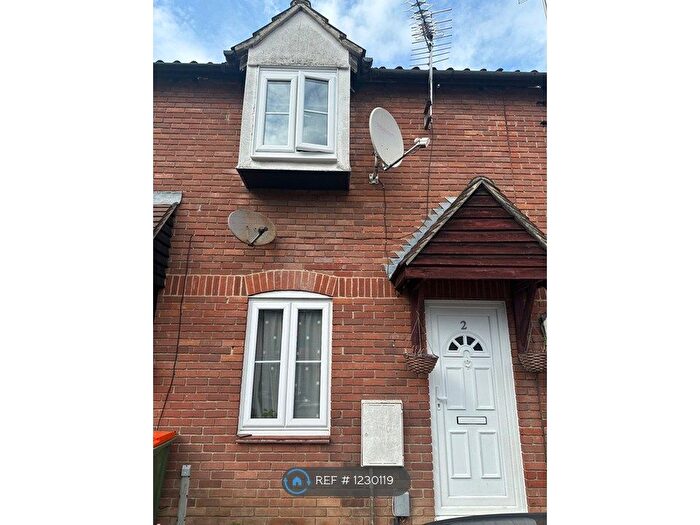 2 Bedroom Terraced House To Rent In Teal Close, London, E16