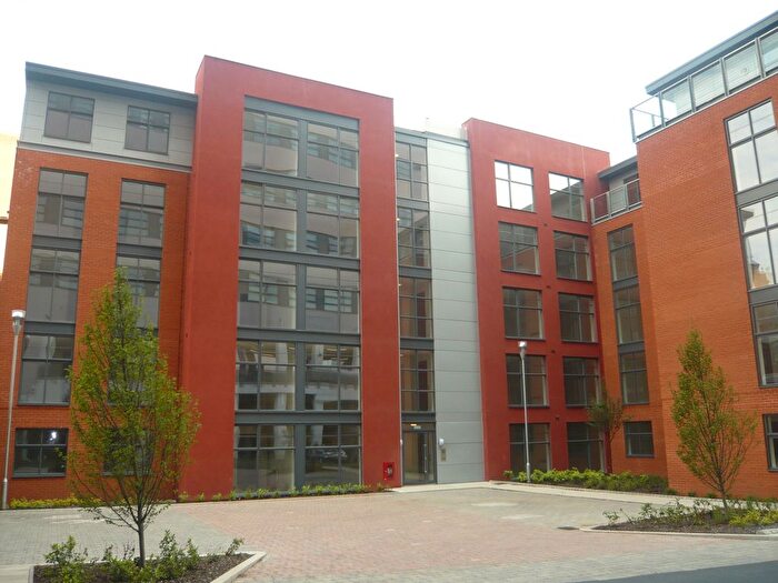 1 Bedroom Flat To Rent In Water Street, Birmingham, B3