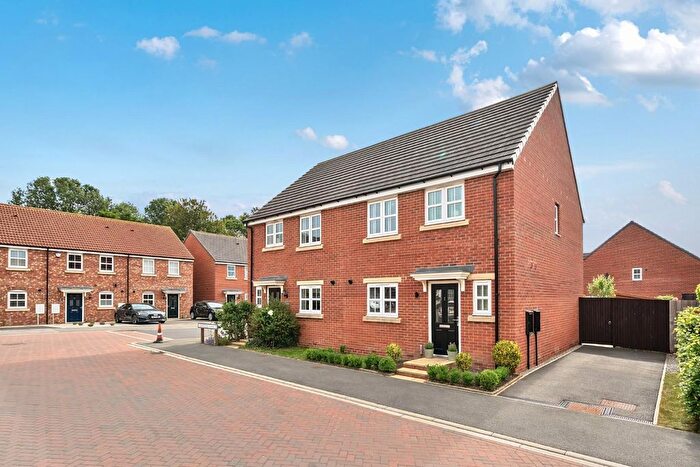 3 Bedroom Semi-Detached House For Sale In Cowstail Lane, Tockwith, York, North Yorkshire, YO26