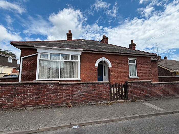 3 Bedroom Detached Bungalow For Sale In Cross Road, Gorleston, Great Yarmouth, Norfolk, NR31