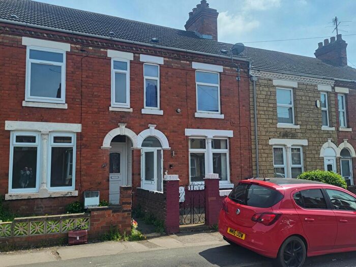 2 Bedroom Terraced House To Rent In Elsden Road, Wellingborough, NN8