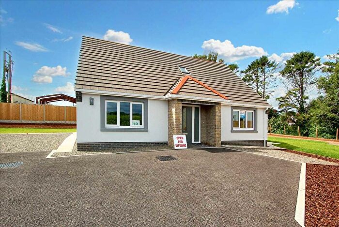 3 Bedroom Bungalow For Sale In Fourth Lane, Off Upper Lamphey Road, SA71