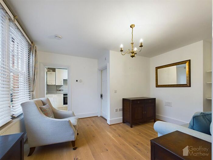 1 Bedroom Flat For Sale In Mulberry Green, Harlow, CM17