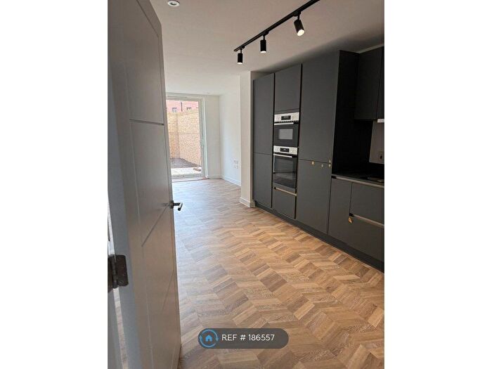 3 Bedroom Terraced House To Rent In Arthur Drummond Avenue, London, SE18