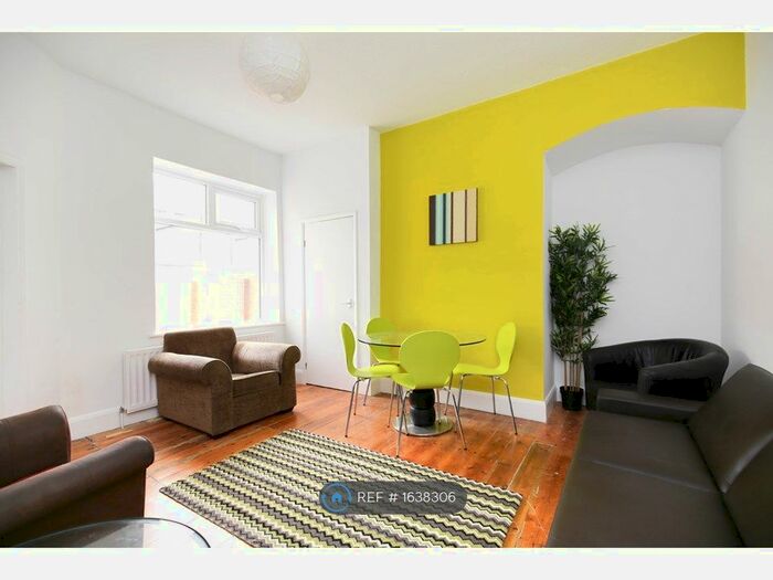 6 Bedroom Terraced House To Rent In Falmouth Road, Newcastle Upon Tyne, NE6
