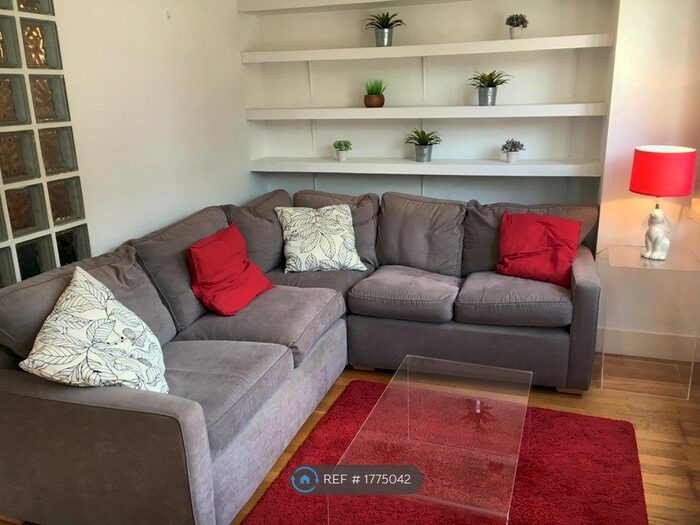 1 Bedroom Flat To Rent In Islington, London, EC1V