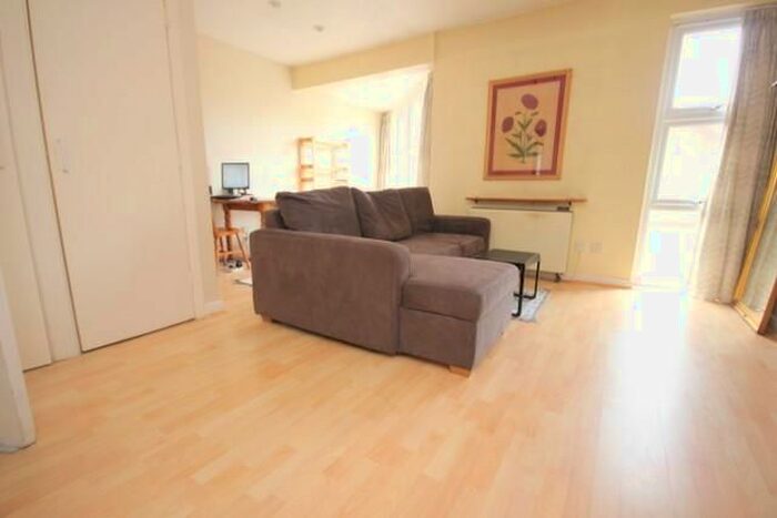 2 Bedroom Flat To Rent In Hollyoake Court, Brynt Road, London, SE16