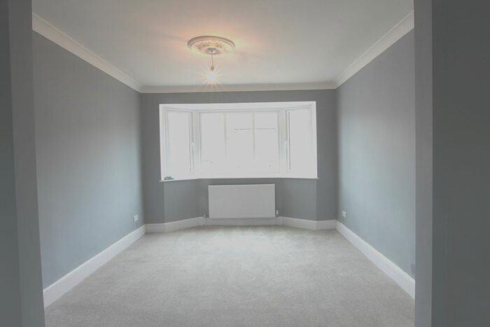 3 Bedroom Semi-Detached House To Rent In Orchard Rise West, Sidcup, Kent, DA15