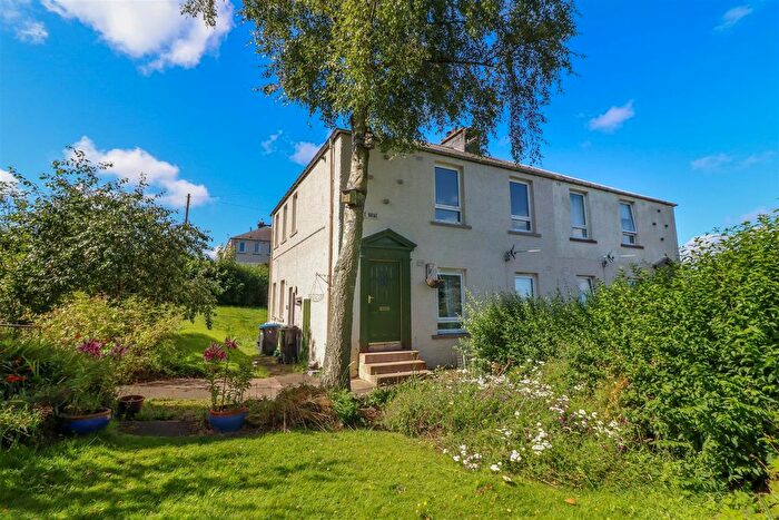 2 Bedroom Flat For Sale In Wellogate Brae, Hawick, TD9