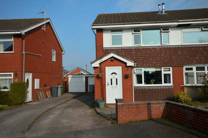 3 Bedroom Semi-Detached House To Rent In Gowy Close, CW11