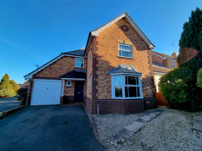 Houses for sale & to rent in CV47 1AS, TIGER MOTH DRIVE, Southam South