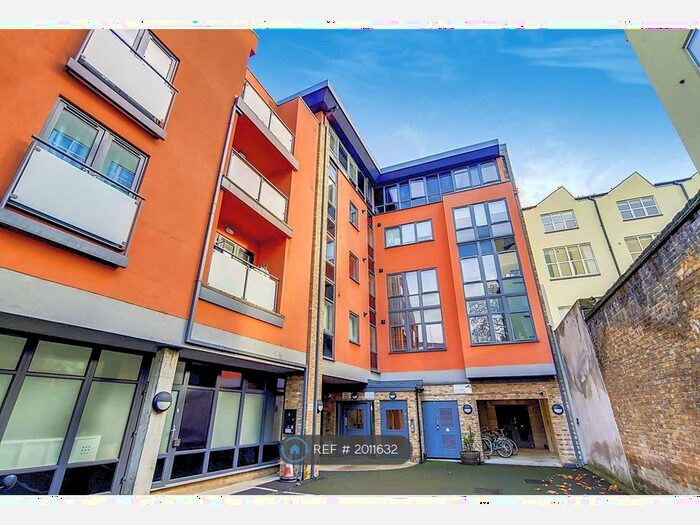 2 Bedroom Flat To Rent In Babik Court, London, E8