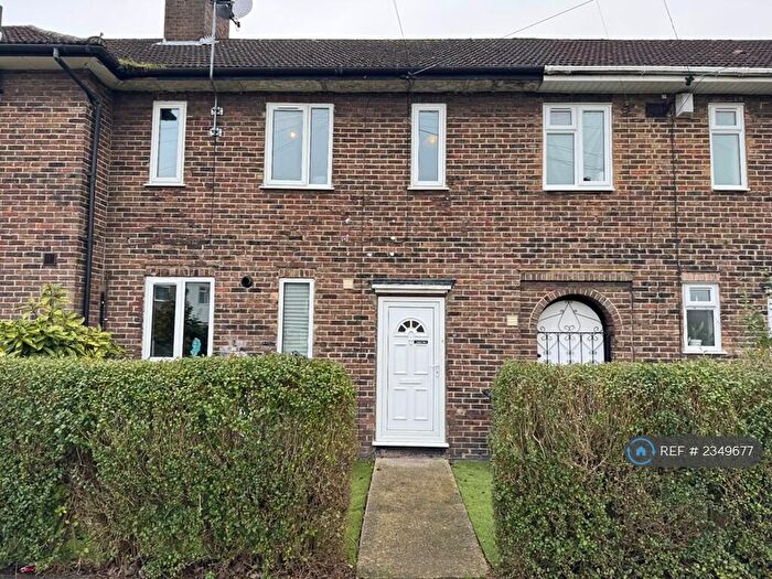 3 Bedroom Terraced House To Rent In Playgreen Way, London, SE6