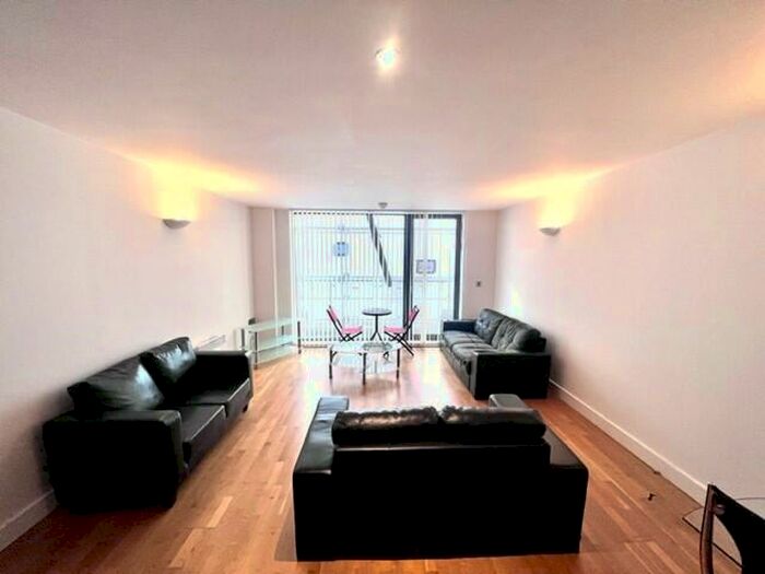 2 Bedroom Apartment To Rent In Advent House, Ancoats, M4