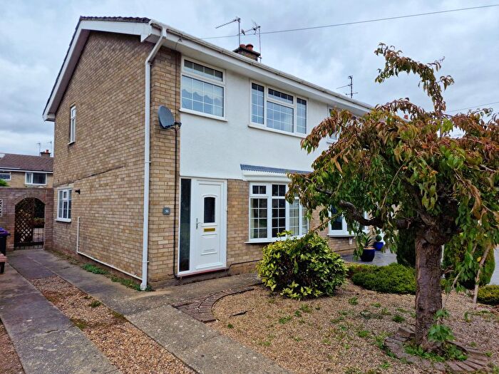 3 Bedroom Semi-Detached House To Rent In Manor Gardens, Boston, PE21