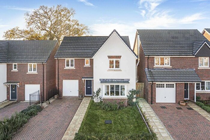 4 Bedroom Detached House For Sale In Grambrel Rise, Tithebarn, EX1