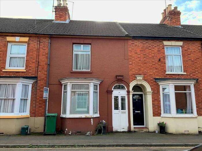 Houses for sale & to rent in MK12 5JZ, Church Street, Wolverton Milton