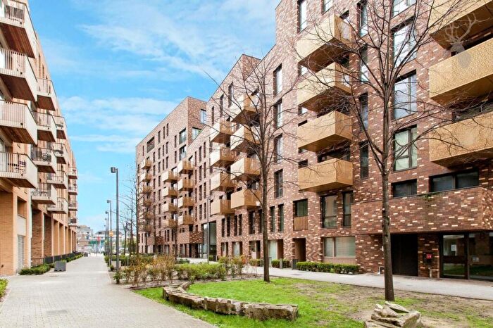 2 Bedroom Apartment For Sale In Truman Walk, London, E3