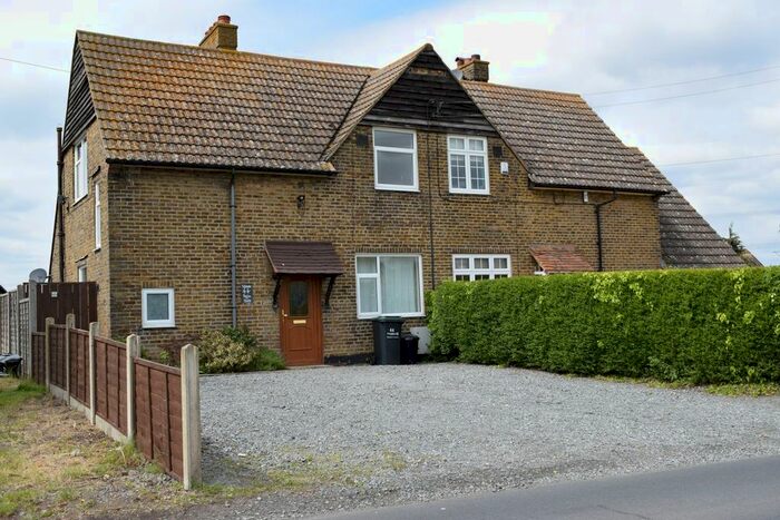 3 Bedroom Terraced House To Rent In Thong Lane, Shorne, DA12