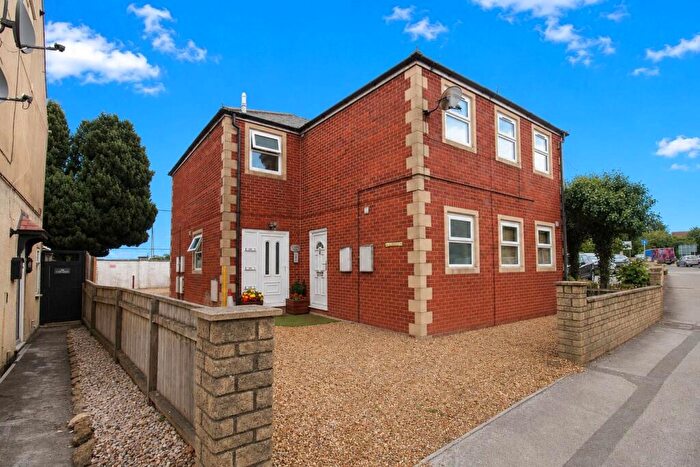 1 Bedroom Apartment For Sale In Bradford Court, Bradford Road, BA14