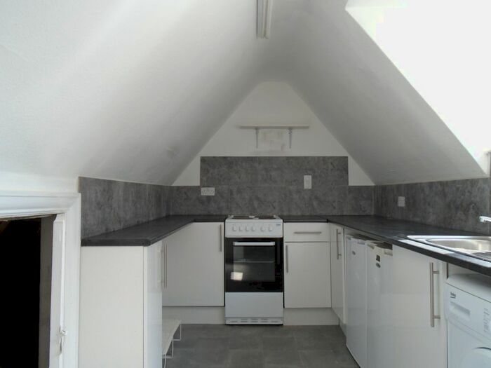 1 Bedroom Flat To Rent In Finchley Road, London, NW11