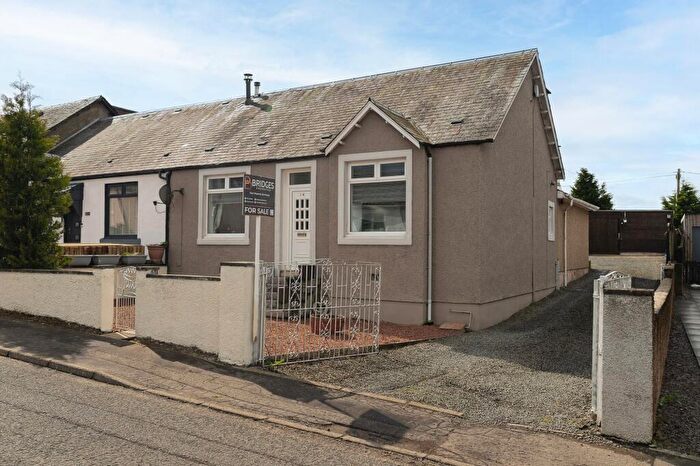 3 Bedroom Terraced Bungalow For Sale In Harthill Road, Blackridge, EH48