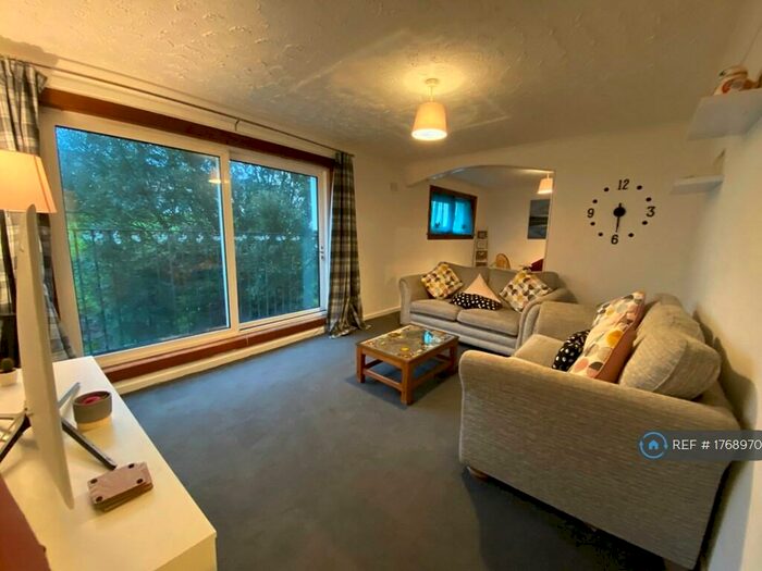 3 Bedroom Maisonette To Rent In Macewan Place, Kilmarnock, KA3