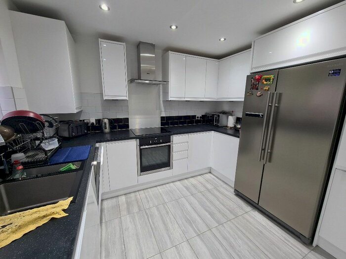 3 Bedroom Terraced House To Rent In Hazel Close, London, NW9