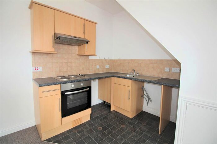1 Bedroom Terraced House To Rent In High Street, Ilfracombe, EX34