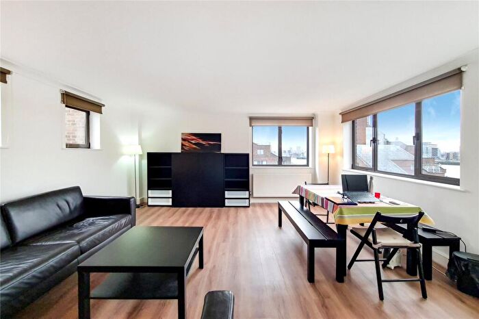 2 Bedroom Flat To Rent In Cumberland Mills Square, Cubitt Town, E14