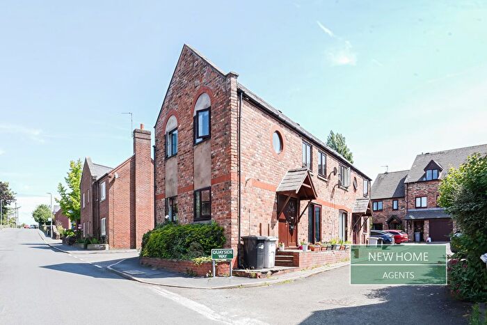3 Bedroom Semi Detached House For Sale In Quayside Way, Macclesfield, SK11