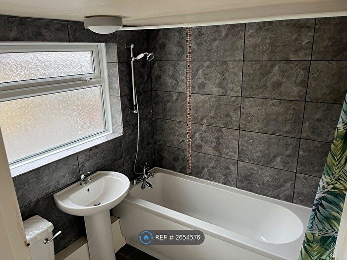 4 Bedroom Terraced House To Rent In Talbot Street, Pinxton, Nottingham, NG16