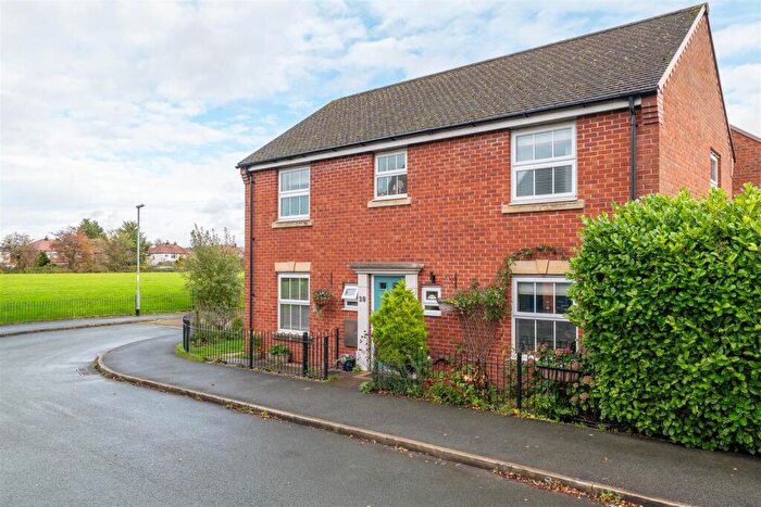 4 Bedroom Detached House For Sale In Parish Gardens, Leyland, PR25