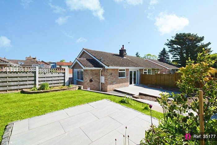 3 Bedroom Semi Detached Bungalow For Sale In The Croft, York, YO60