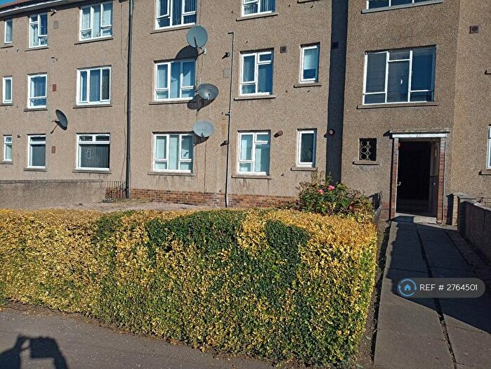 2 Bedroom Flat To Rent In Ballindean Road, Dundee, DD4