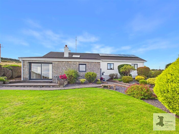 4 Bedroom Detached Bungalow For Sale In Pentregalar, Crymych, SA41