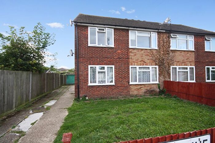 2 Bedroom Maisonette For Sale In Godfrey Avenue, Northolt, UB5