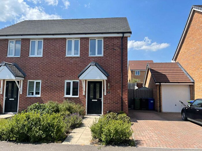 2 Bedroom Semi-Detached House To Rent In Milton Way, Towcester, NN12