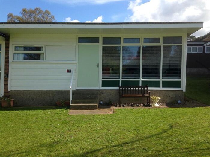 2 Bedroom Park Home For Sale In Overstrand Road, Cromer, NR27