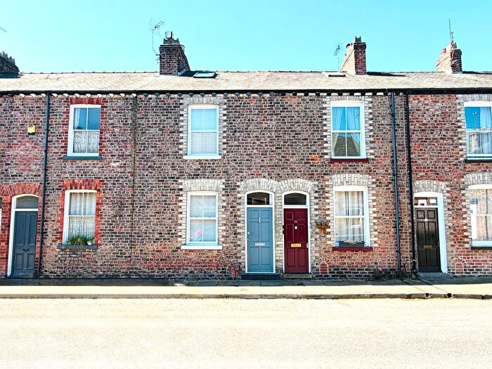 2 Bedroom Terraced House For Sale In Kyme Street, York, YO1