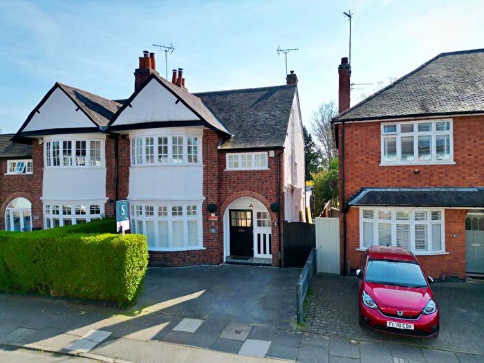 3 Bedroom Semi Detached House For Sale In South Knighton Road, South Knighton, LE2