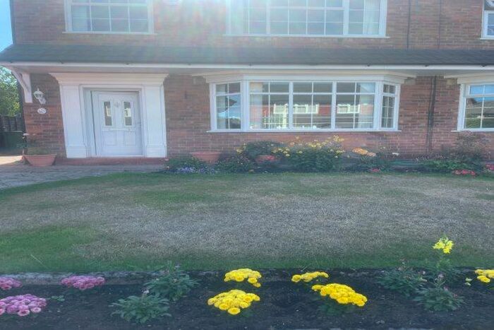 3 Bedroom Property To Rent In Cheadle Hulme, Cheadle, SK8