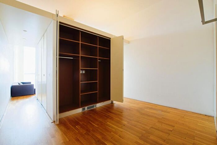 Apartment To Rent In Abito, Greengate, Salford, M3