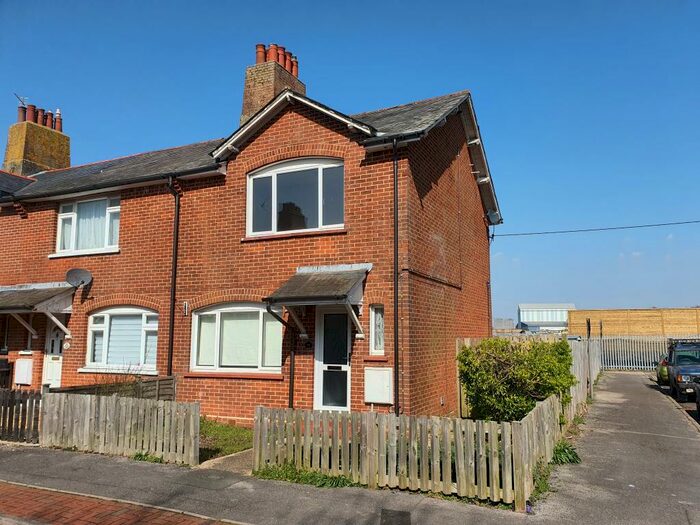 2 Bedroom End Of Terrace House To Rent In Campbell Road, Eastleigh, SO50