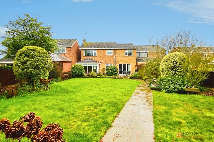 4 Bedroom Detached House For Sale In Parkstone Road, Syston, LE7