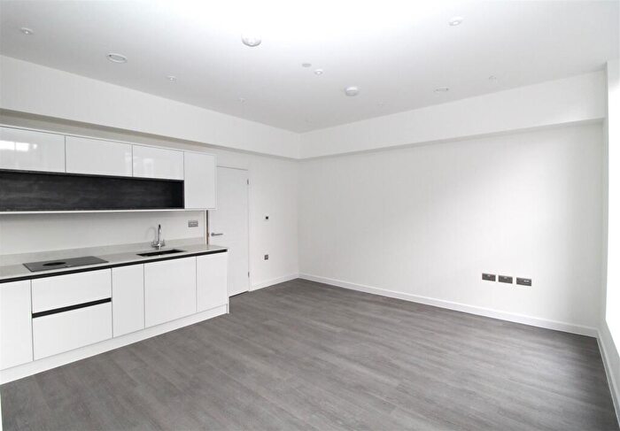 1 Bedroom Flat To Rent In Queen Street, Ramsgate, CT11