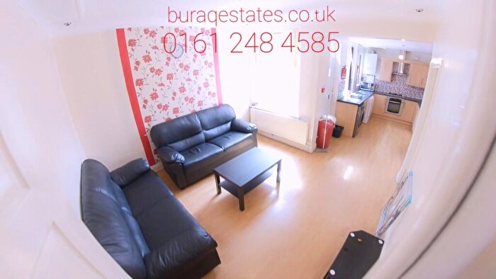 6 Bedroom Terraced House To Rent In Deramore Street, Manchester, M14