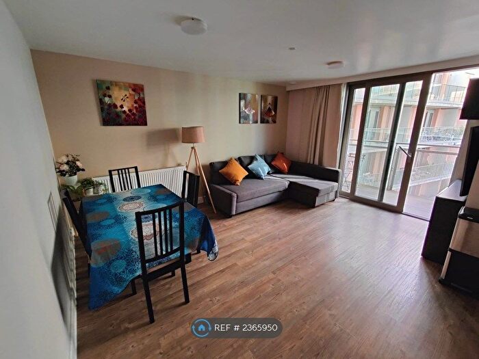 1 Bedroom Flat To Rent In Lewisham, London, SE13