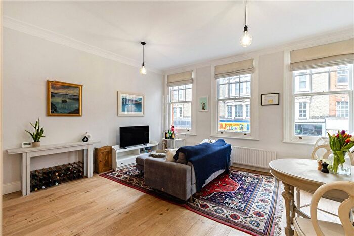 1 Bedroom Flat For Sale In Jones Mews, Putney High Street, Putney, London, SW15