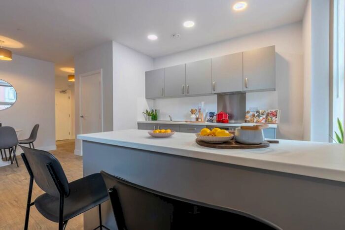 2 Bedroom Apartment To Rent In Lower Essex Street, Birmingham, B5